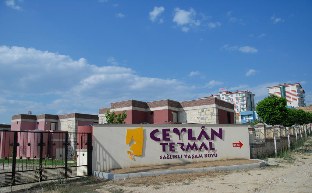 埃斯基谢希尔Ceylan Termal Saglikli Yasam Koyu别墅 外观 照片